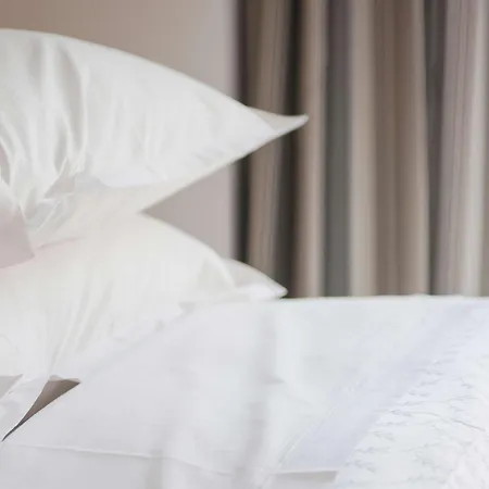 Kyriad Hotel Carentan