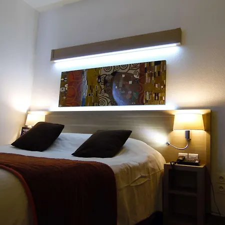 Contact Utah - Anciennement Kyriad Hotel 3*