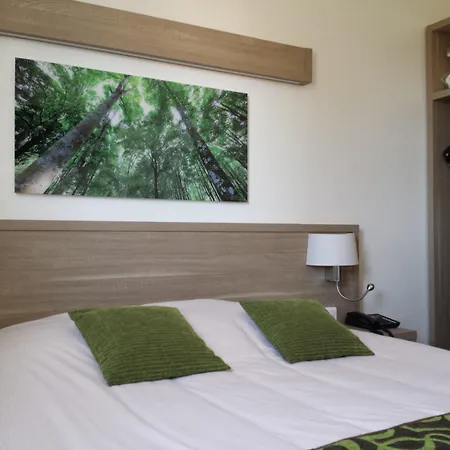 Contact Utah - Anciennement Kyriad Hotel 3*