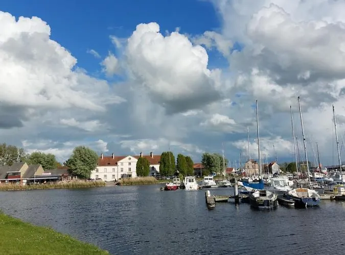 Contact Utah Hotel Carentan