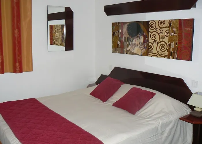 Hotel Contact Utah Carentan