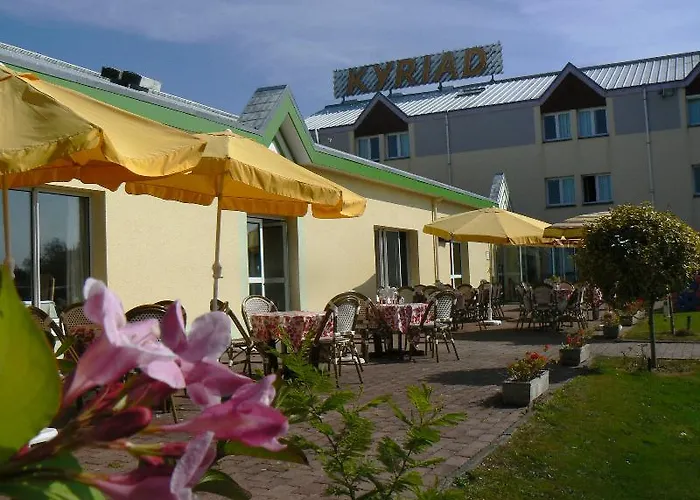 Contact Utah Hotel 3*