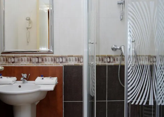 Hotel Contact Utah Carentan